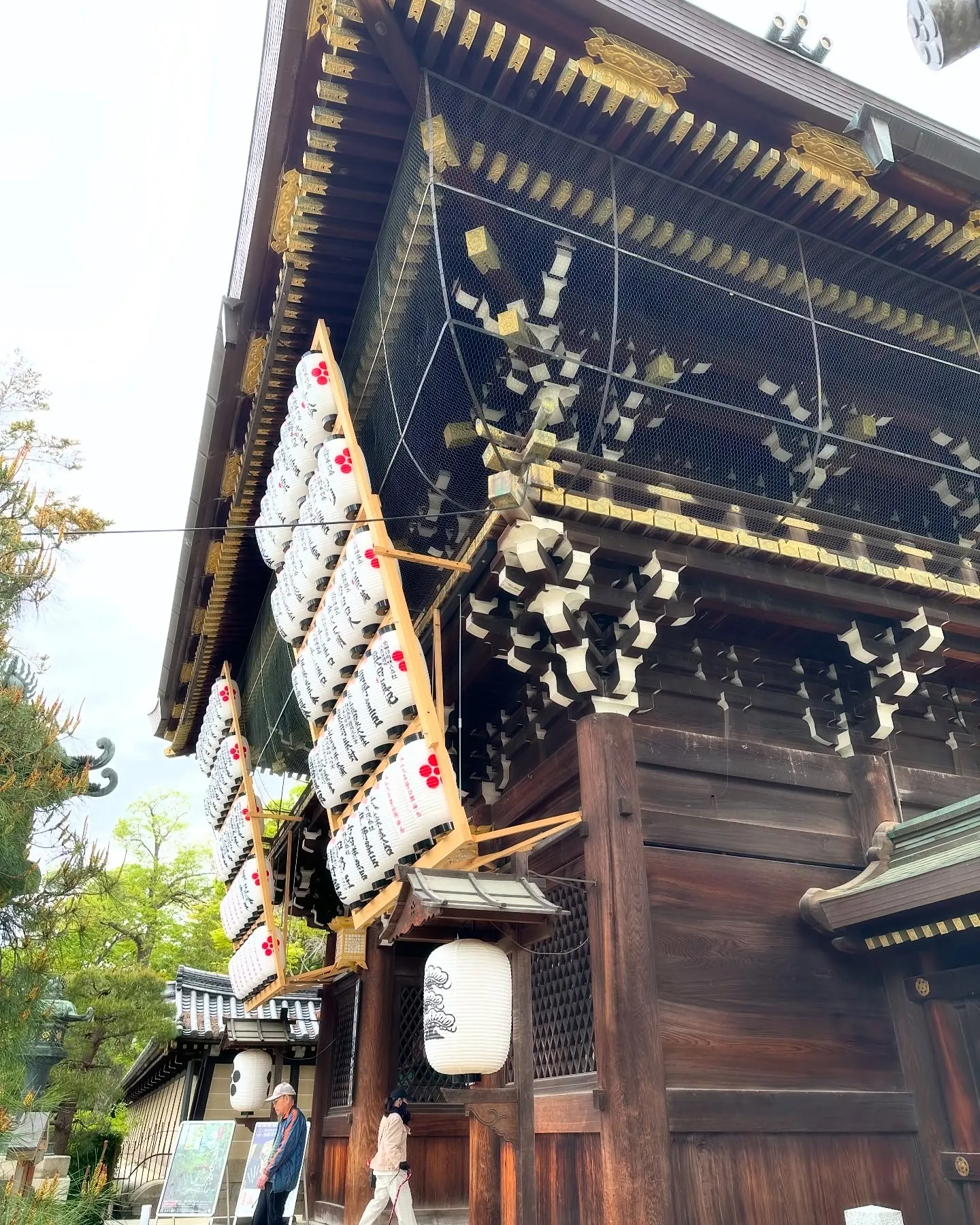 【京都 北野天満宮 天神市 骨董市 毎月25日】