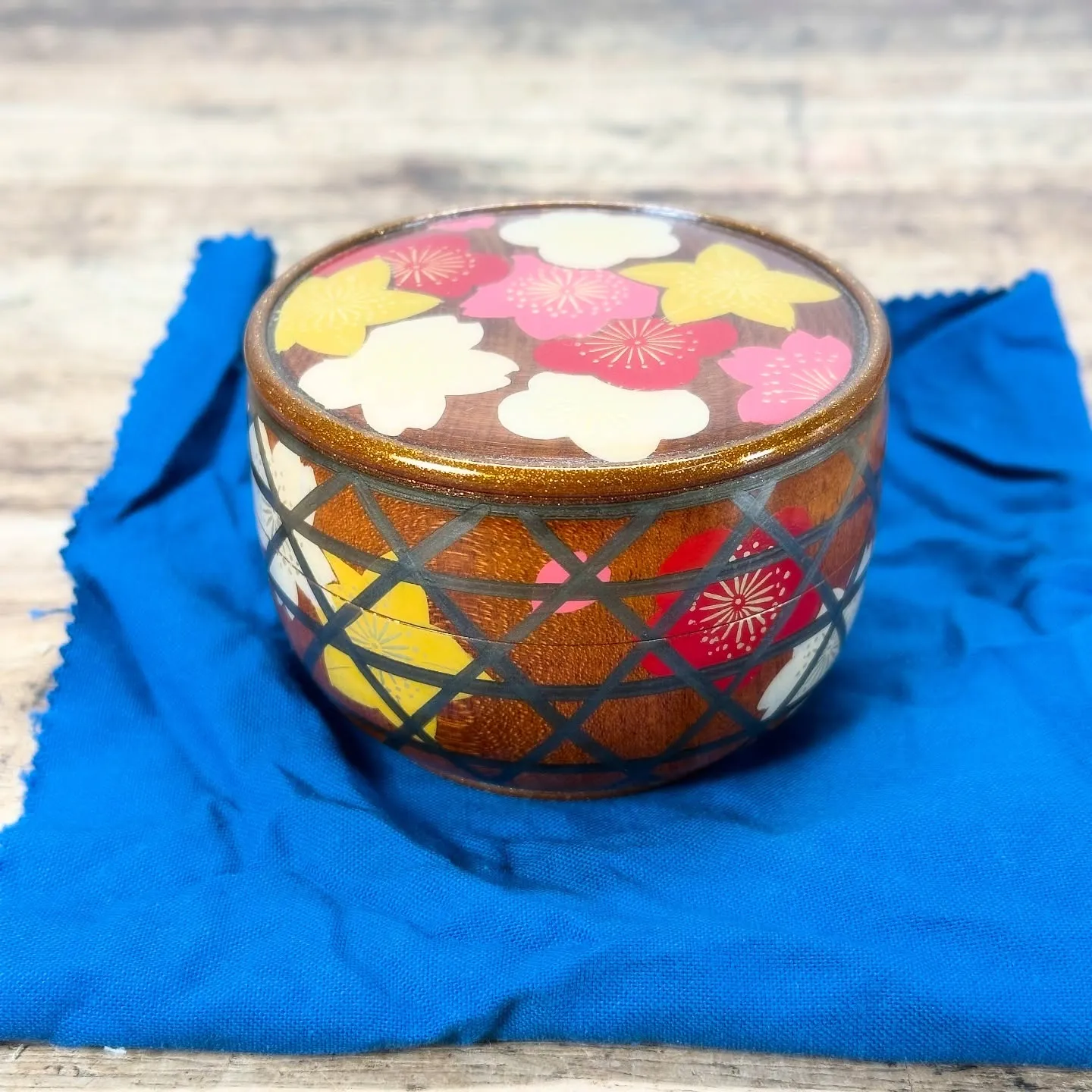 【茶道具 平棗 桜 花篭 中村湖彩 共箱】