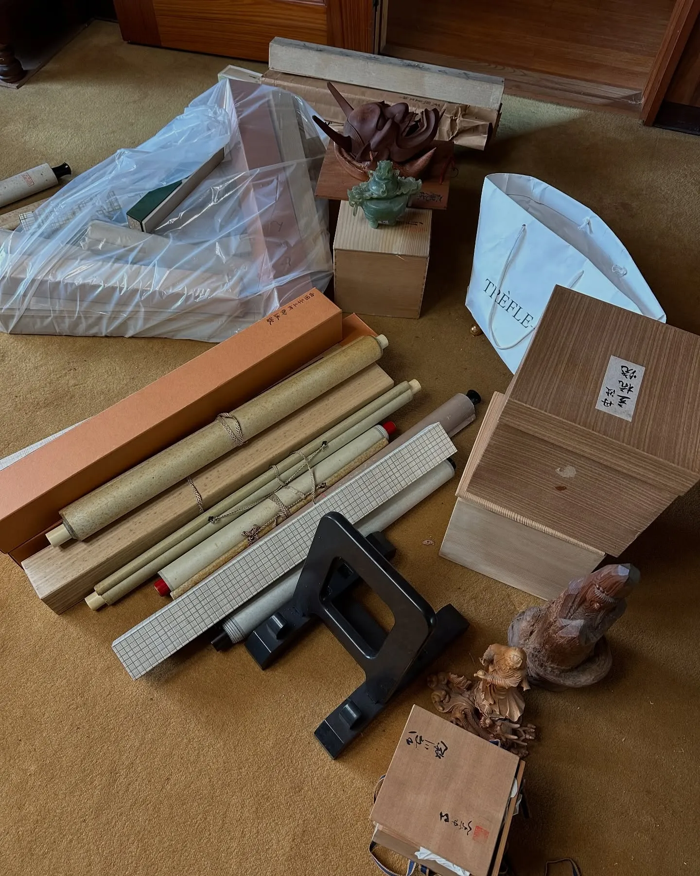 【兵庫 加古郡 播磨町 遺品整理 出張買取 家具 贈答品 掛...