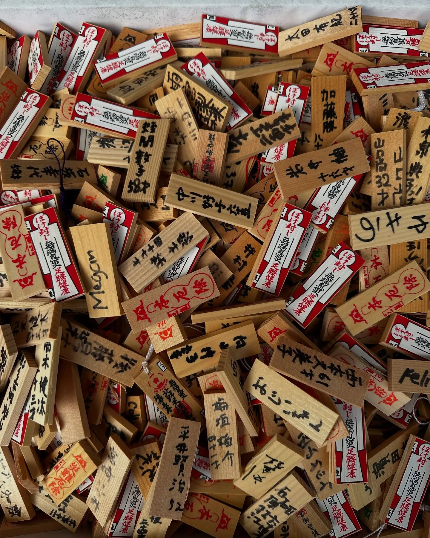 【京都 北野天満宮 天神市 毎月25日開催 骨董市】