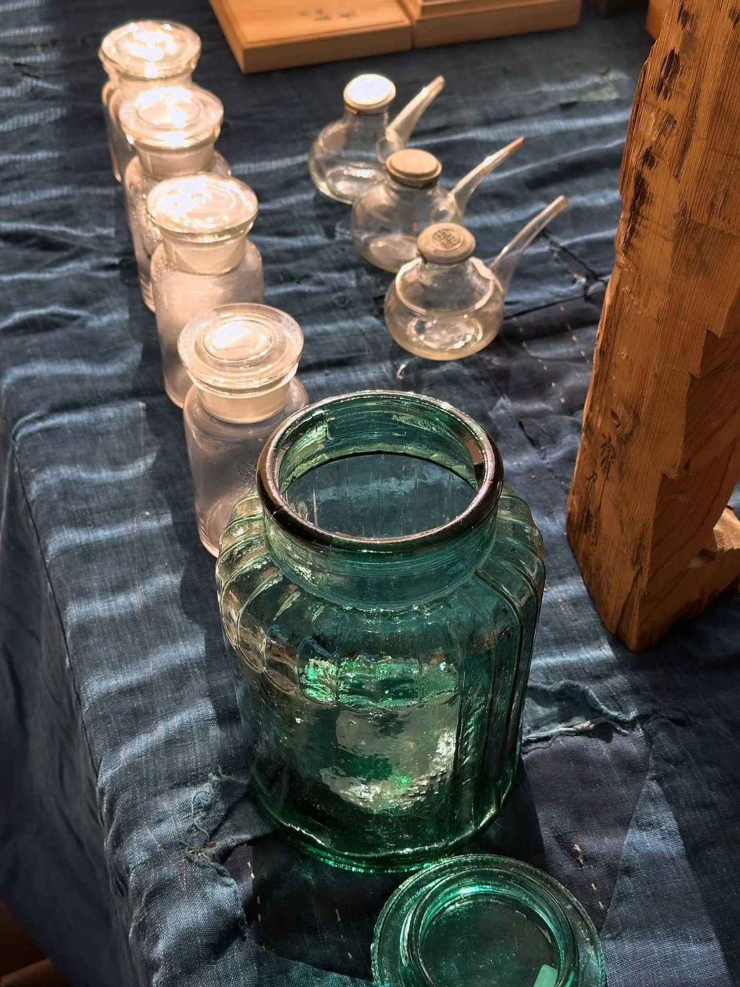 【京都 東寺 弘法市 毎月21日開催 骨董市 フリマ】