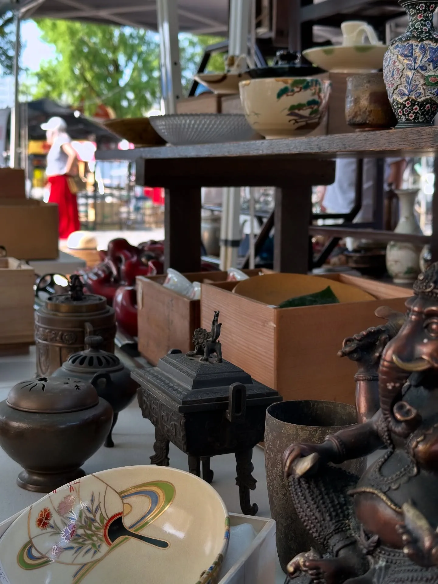 【京都 東寺 弘法市 毎月21日開催 骨董市 フリマ】