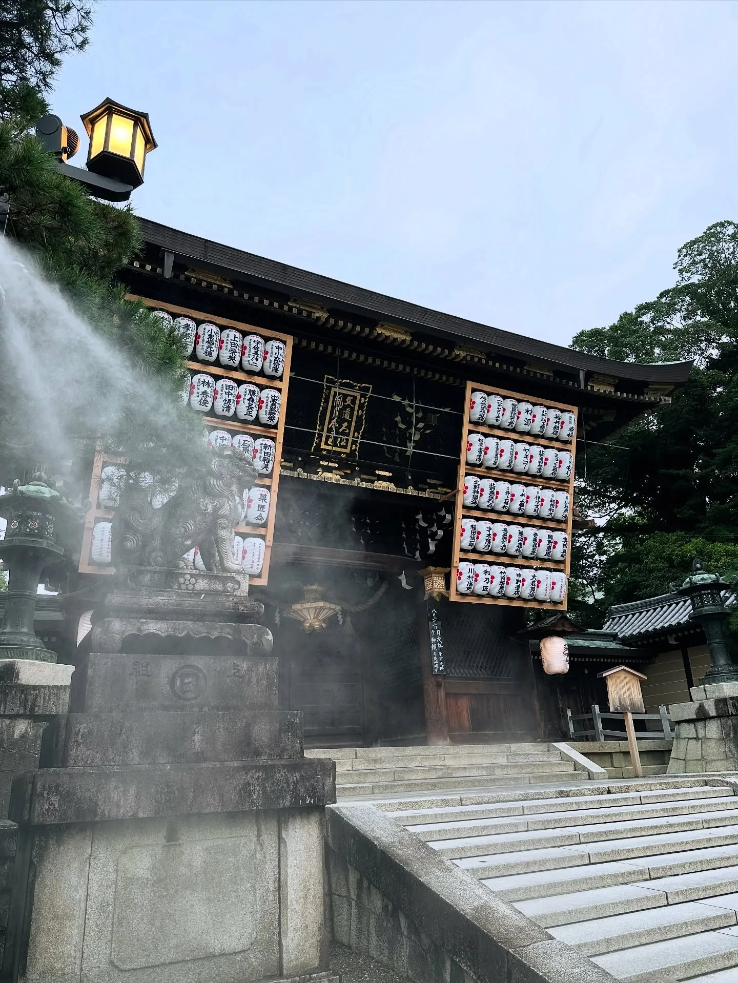 【京都 北野天満宮 天神市 骨董市 毎月25日】