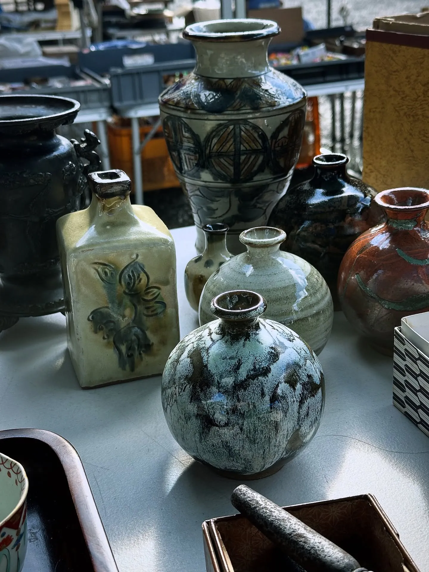 【京都 東寺 弘法市 毎月21日 骨董市 秋晴れ】