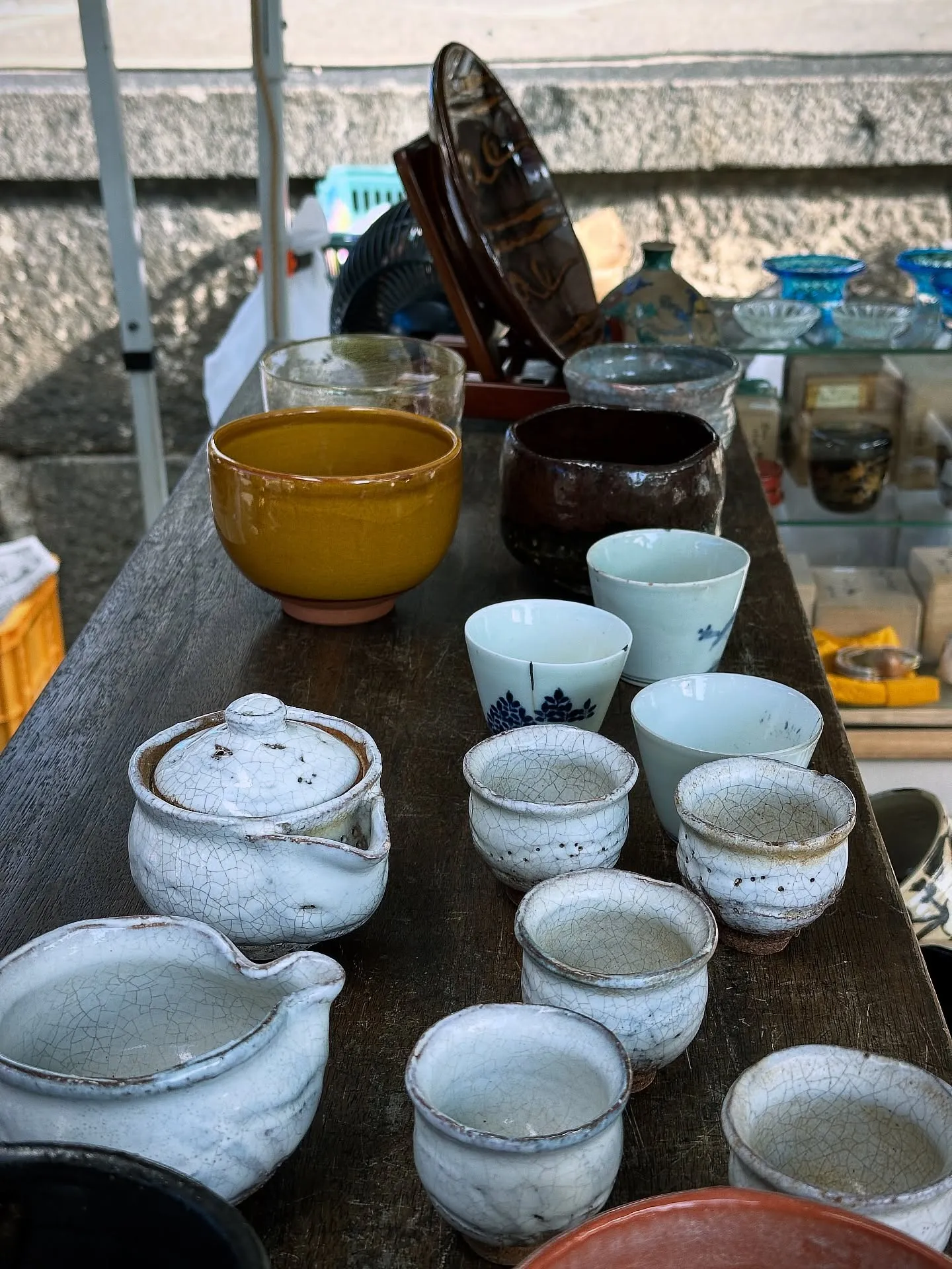 【京都 東寺 弘法市 毎月21日 骨董市 秋晴れ】