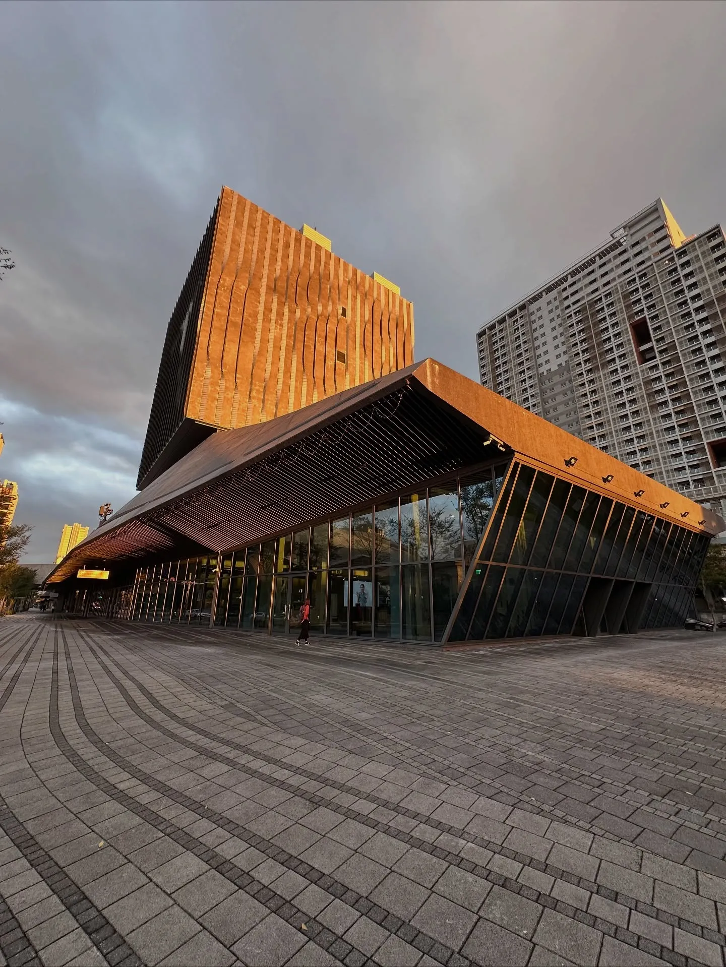 【台湾旅行 台北 3日目 龍山寺 故宮博物院 台北流行音樂中...