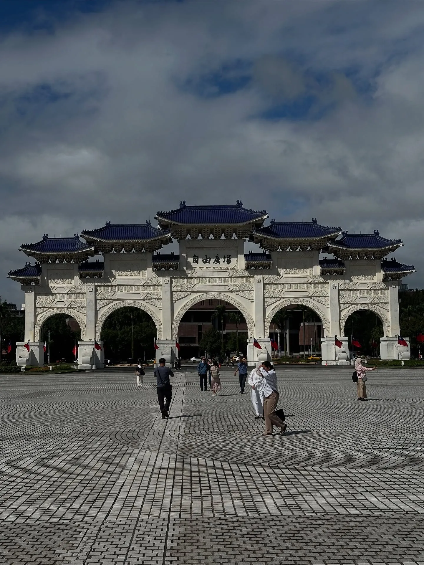 【台湾旅行 2日目 国家音楽院〜十分〜九份】