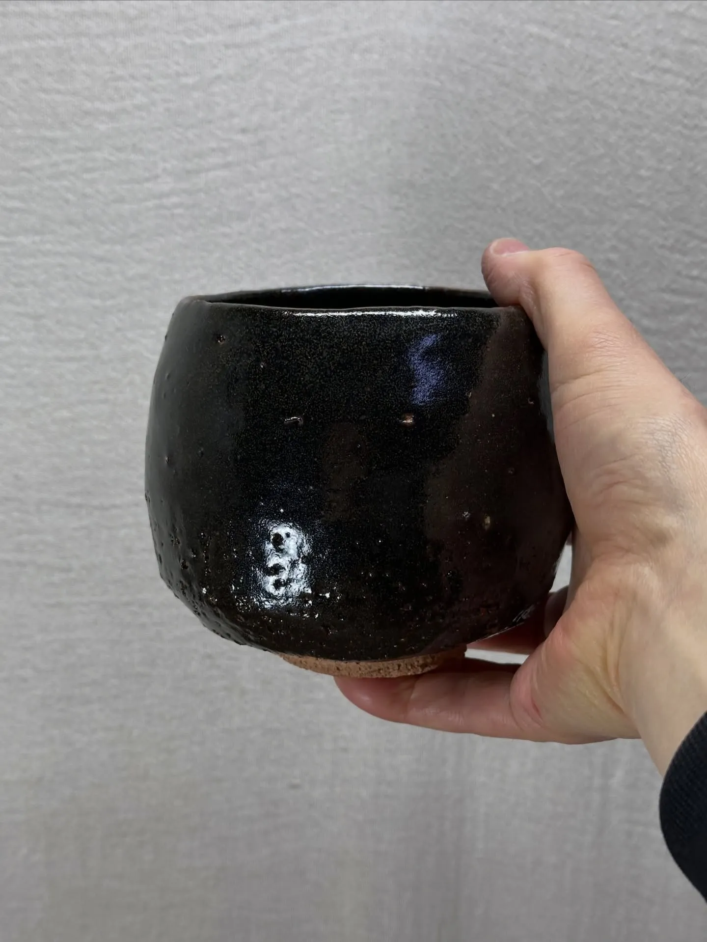 【茶道具 茶盌 黒釉 慎一造 抹茶碗】