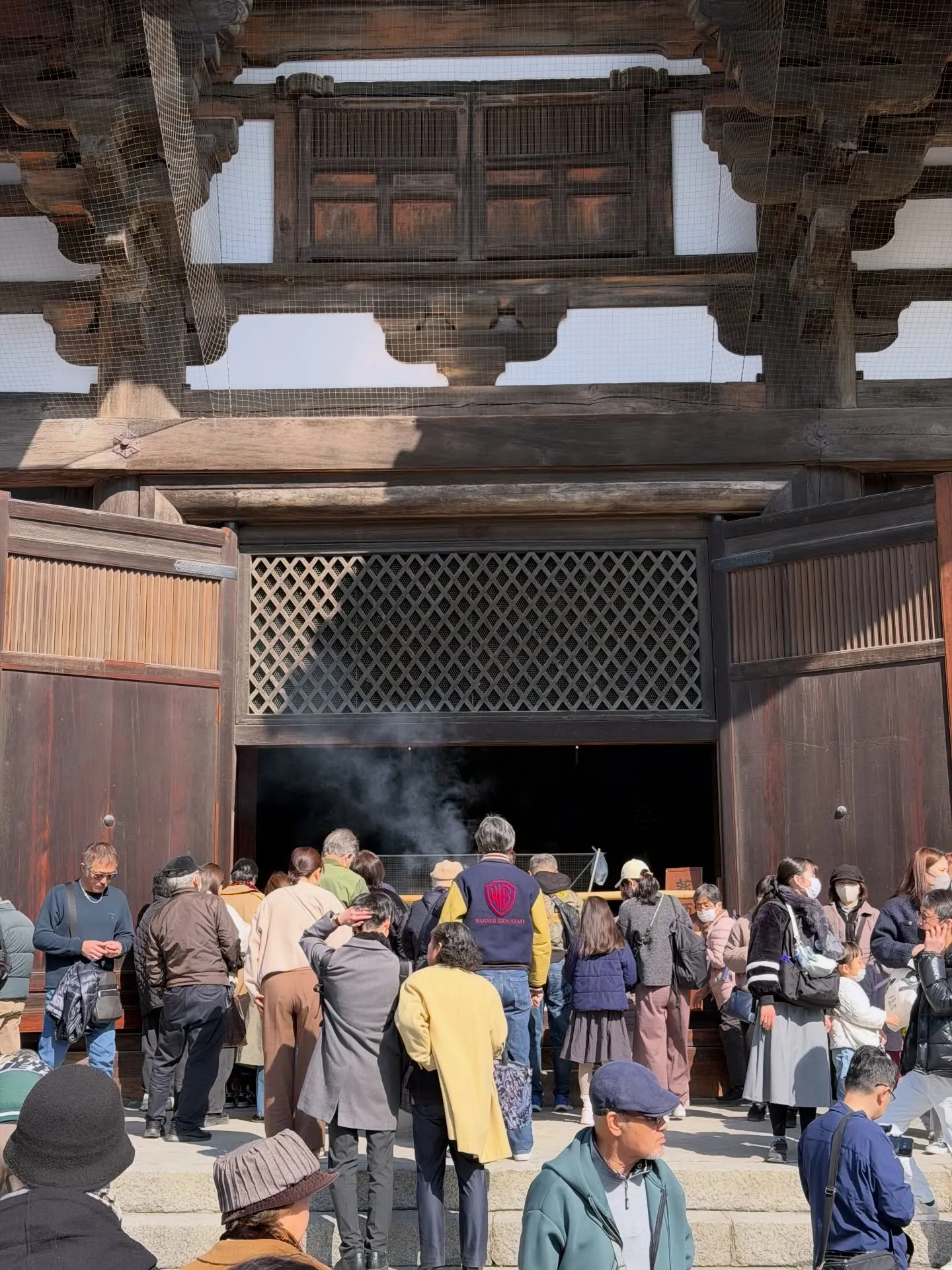 【京都 東寺 弘法市 毎月21日 骨董市】