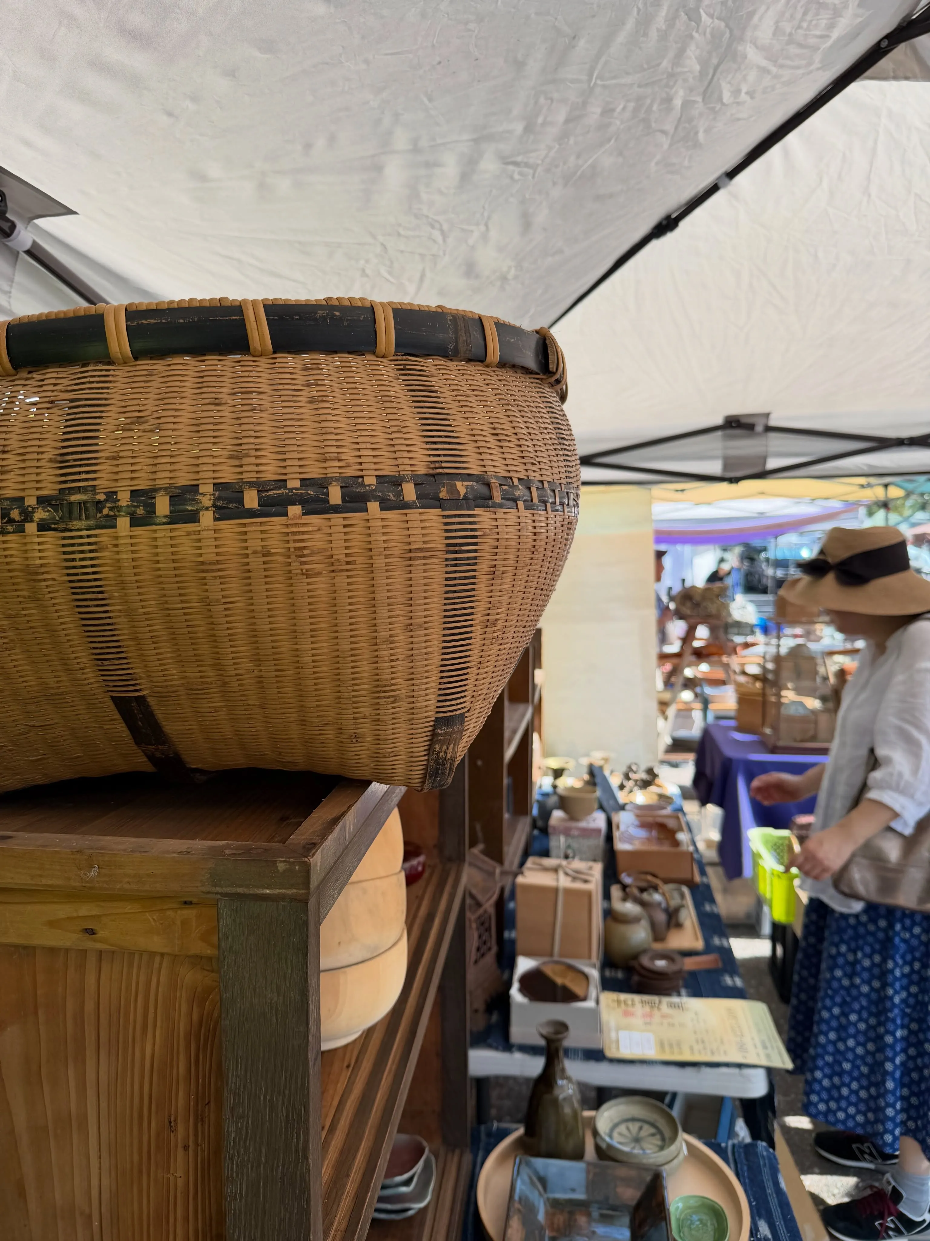 【京都 北野天満宮 天神市 毎月25日開催 骨董市】