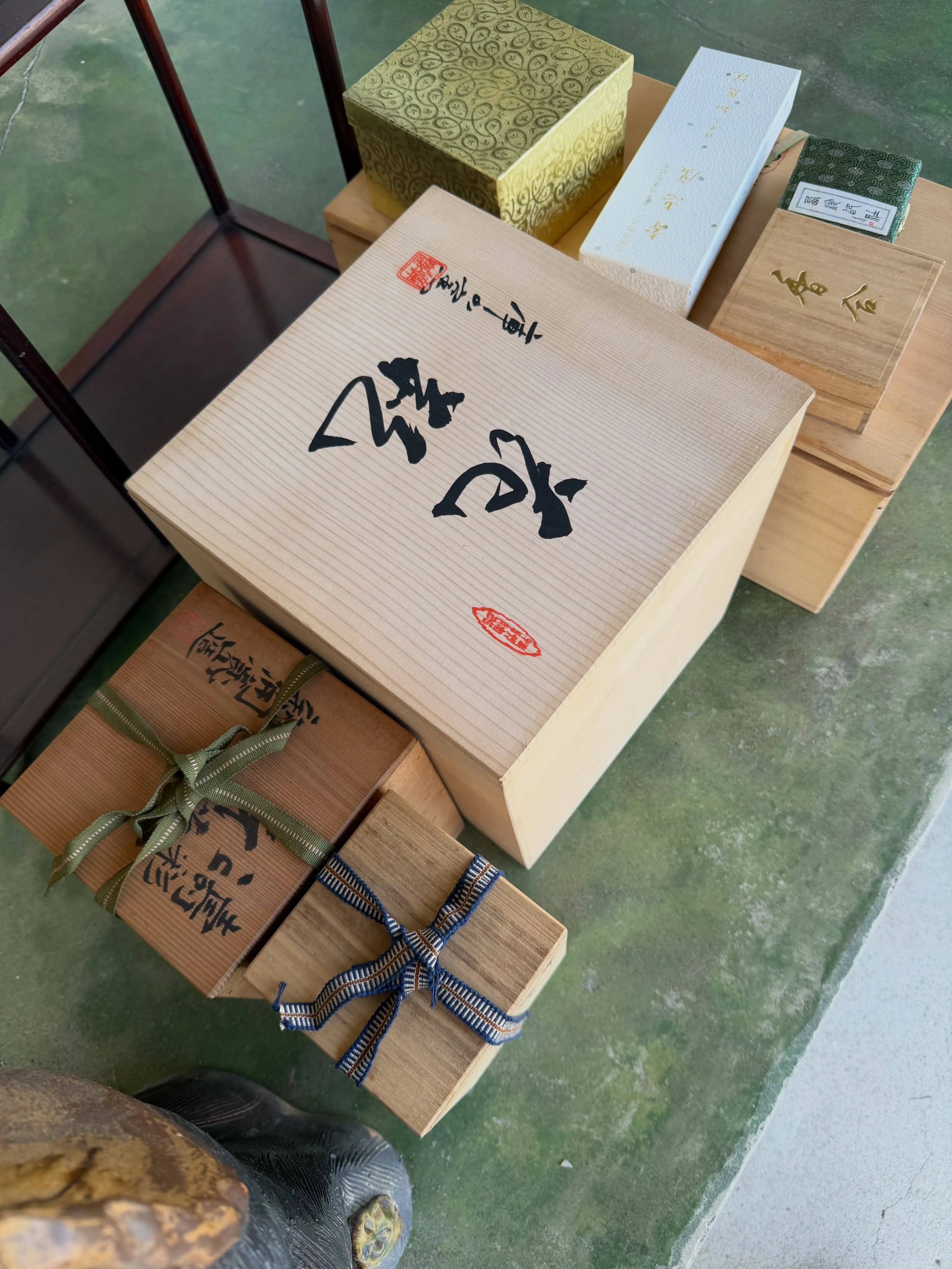 【兵庫県 加古川市 遺品整理 不用品 買取 信楽焼 贈答品】